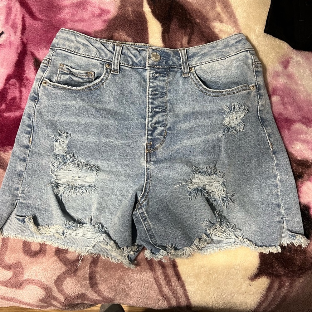 Distressed cheeky shorts